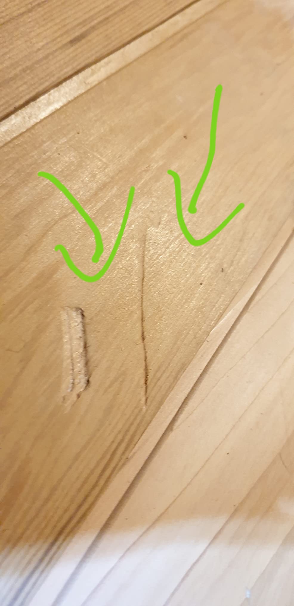 Sehr zufrieden, kleine Abzüge