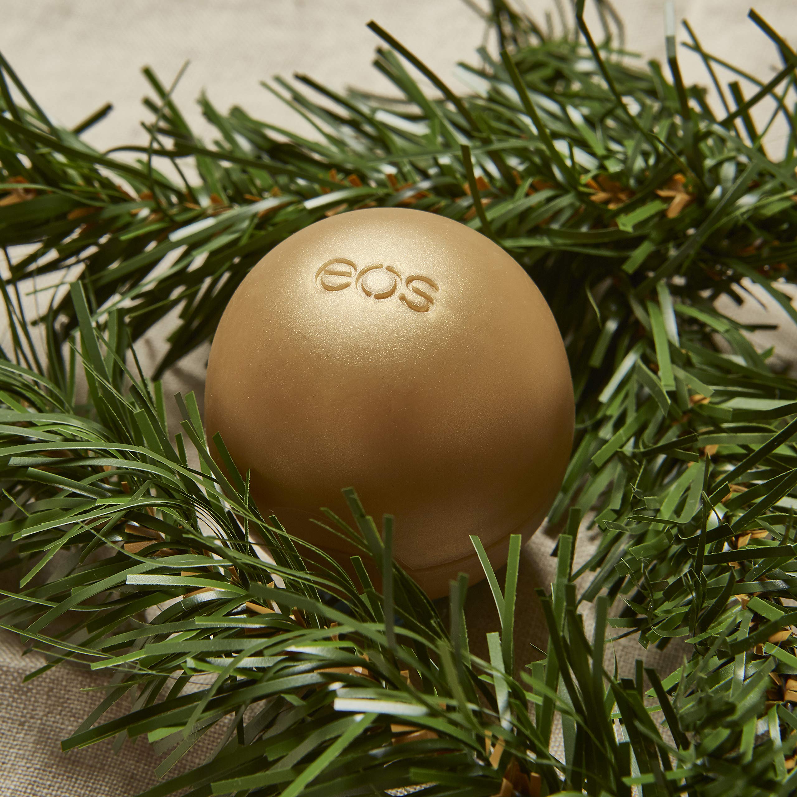 eos-limited-edition-2018-organic-chai-smooth-sphere-lip-balm-7-g image 4