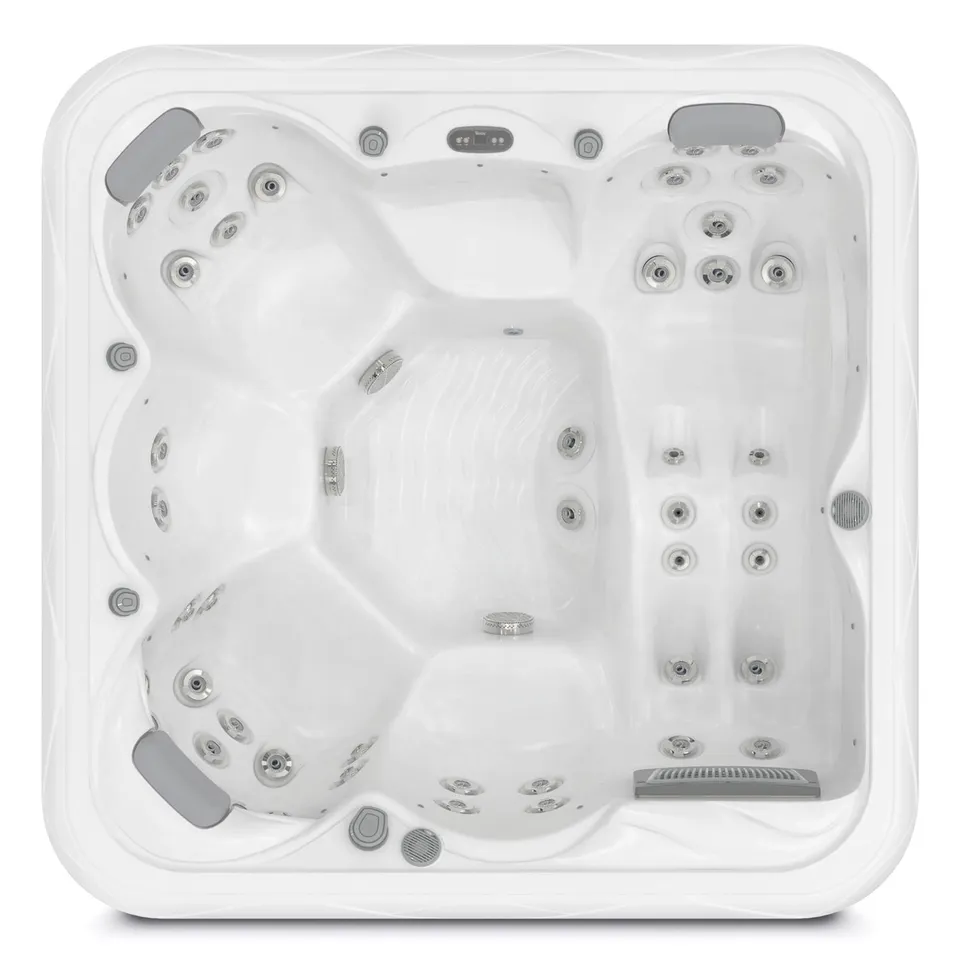 wellis-venus-whirlpool-classic-line-outdoor-spa image 1