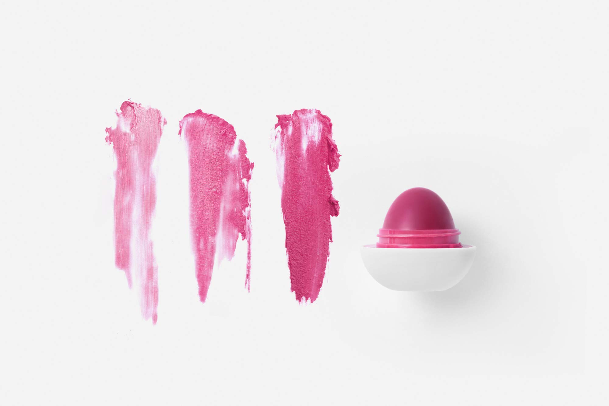 eos-shea-shade-make-mine-magenta-lip-balm-sphere-7-g image 3