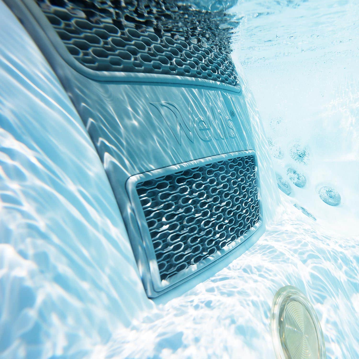 wellis-olympus-outdoor-whirlpool-peaklife image 8