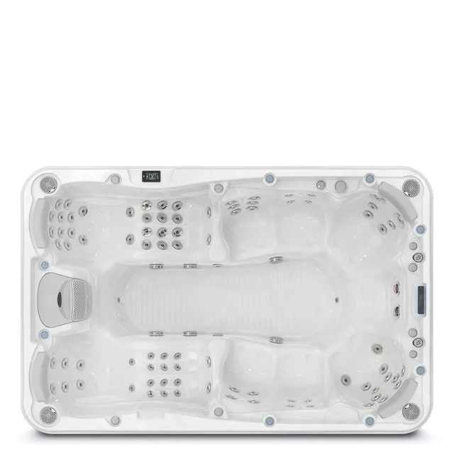 wellis-olympus-outdoor-whirlpool-peaklife image 1