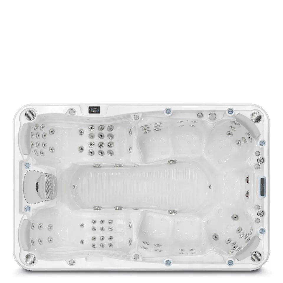 wellis-olympus-outdoor-whirlpool-peaklife image 1